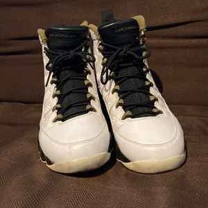Jordan 11 white and gold